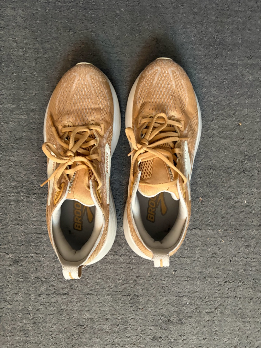 Brooks Men's Athletic Running Shoes in Light Tan